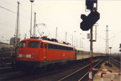 
'110 441' at Frankfurt Station, Germany, April 2002
